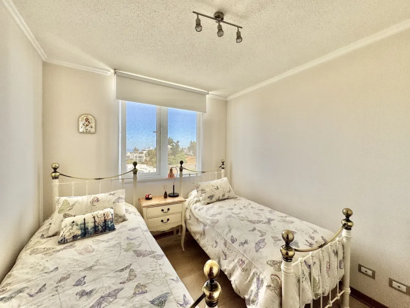 Vende Penthouse en Marbella,