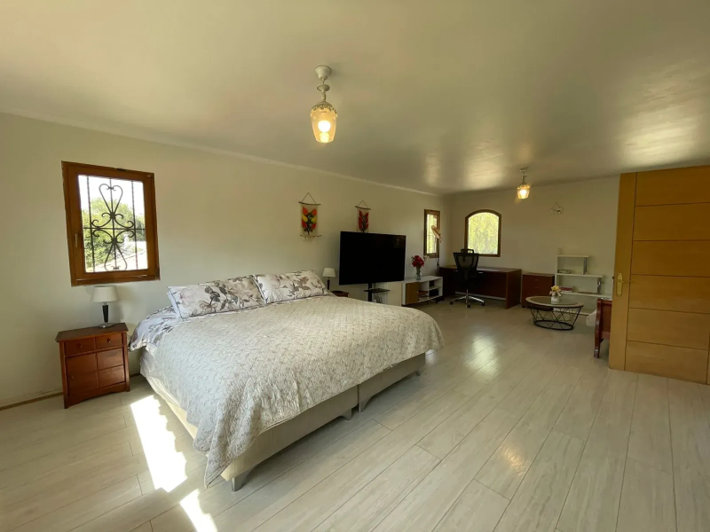 Casa en los Castaños, Dentro de Parcela , Hermosa Propiedad