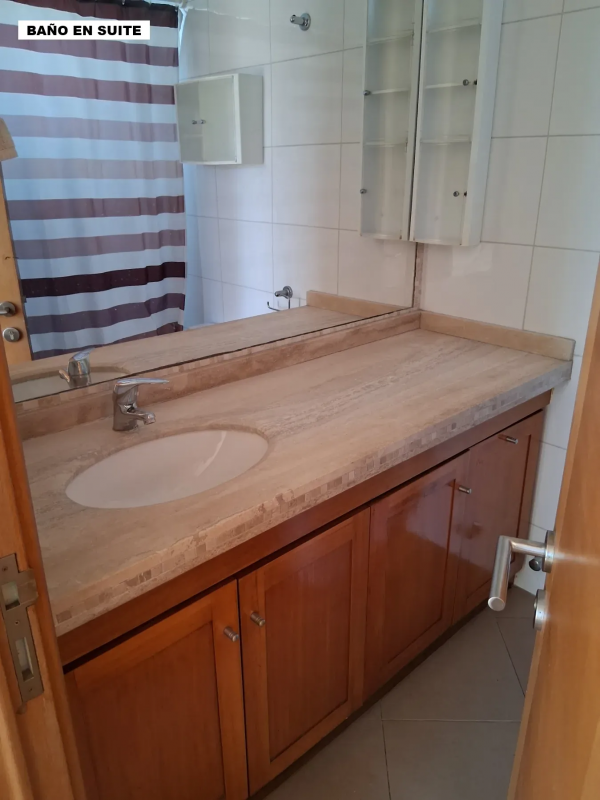 Pinares de Montemar Arriendo Moderna Casa