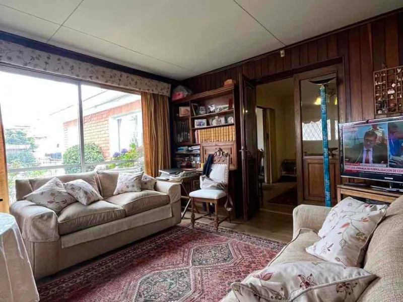 Casa en Recreo, Solida Excelente Estado