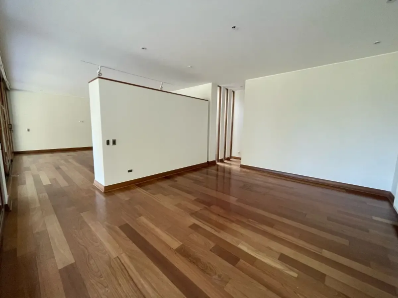 Moderna Casa en Chicureo,