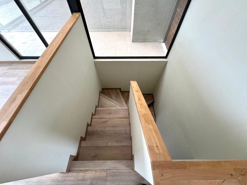 Vende Hermosa y Moderna Casa en los Pinos