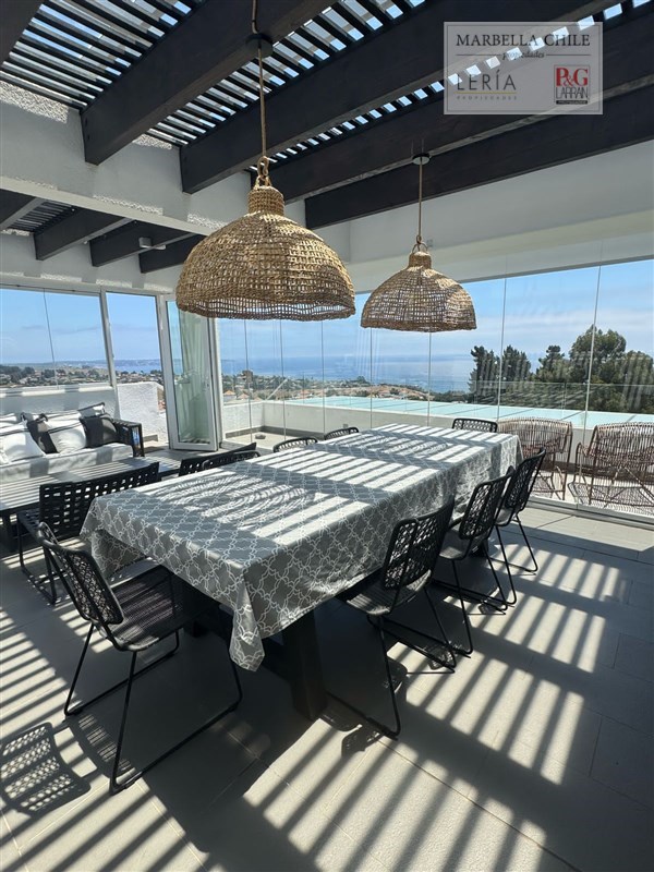 Moderno Departamento en Marbella,