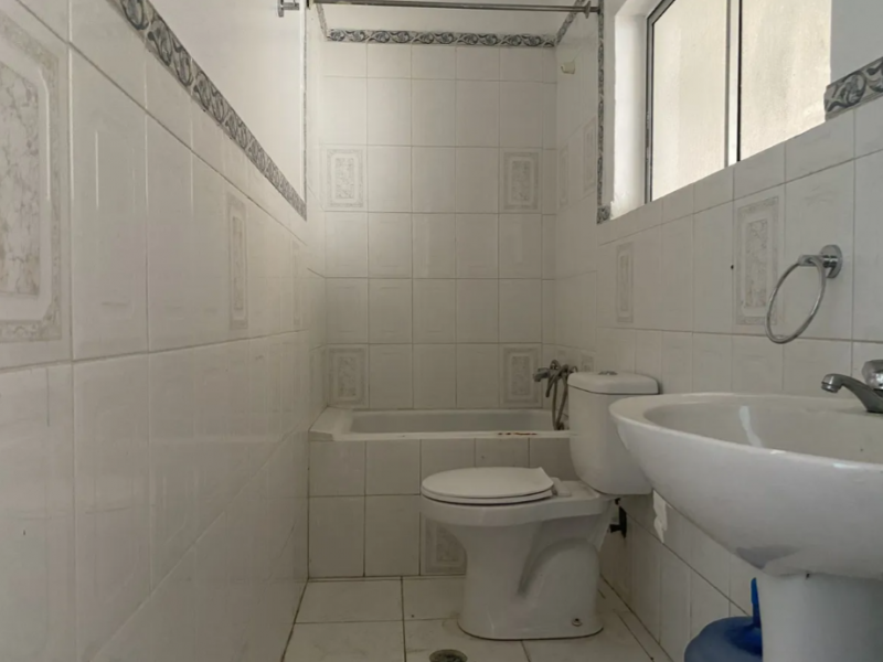 Hermanos Clark , Agua Santa Impecable Casa Remodelada