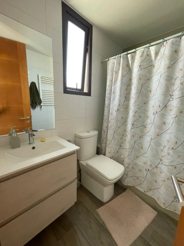 Casa en los Rios, Colina Moderna Propiedad