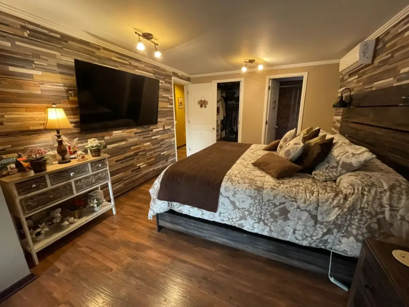 Impecable Casa en Condominio, 5D 4B, Cocina Remodelada!