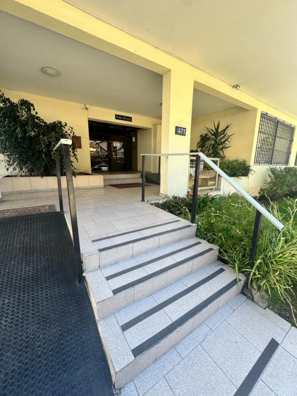 Moderno Departamento en 2 Poniente