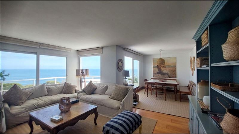 Departamento Vista Al Mar, Marbella, Impecable