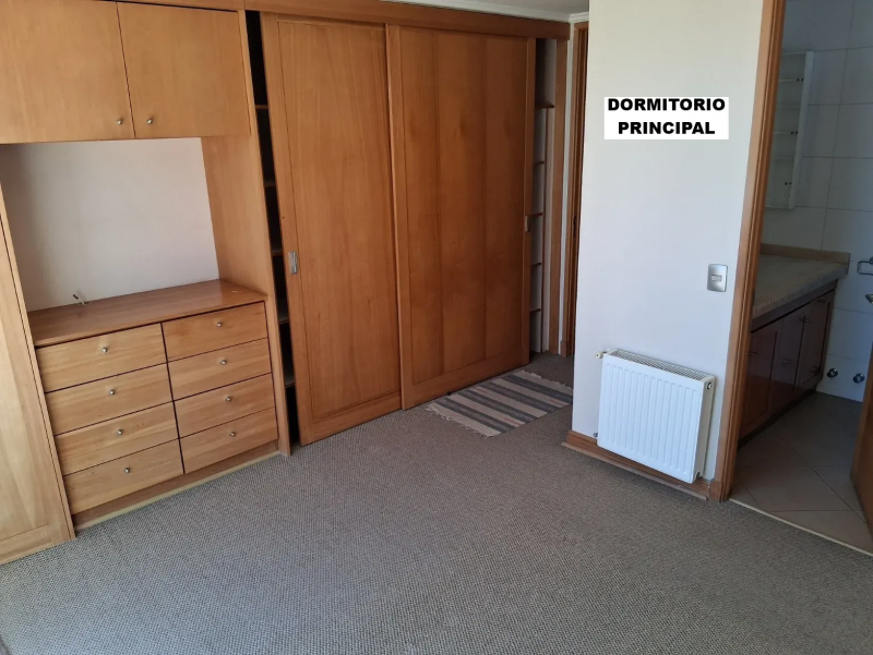 Pinares de Montemar Arriendo Moderna Casa