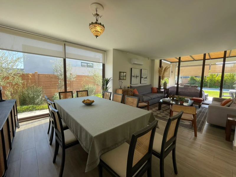 Casa en los Rios, Colina Moderna Propiedad