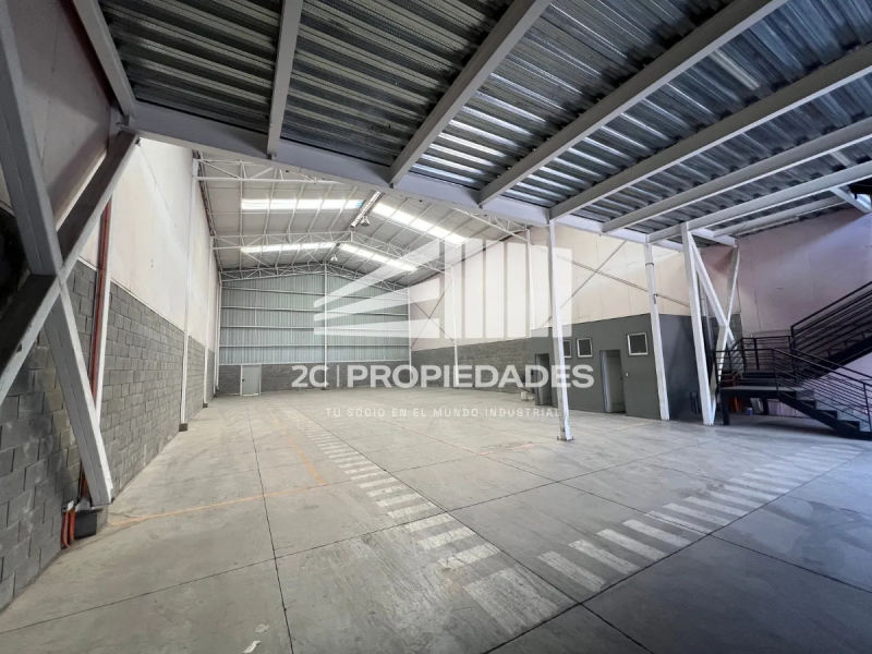 Quilicura, Bodega Excelente Bodega