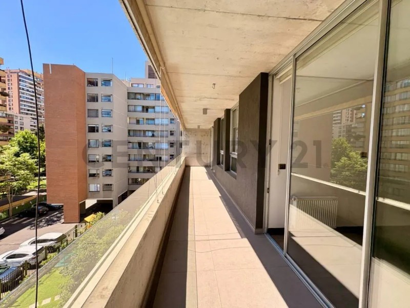 Vender Departamento , las Condes Metro Magallanes