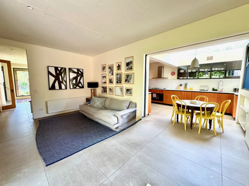 Casa Moderna en Vitacura, Impecable, Casa