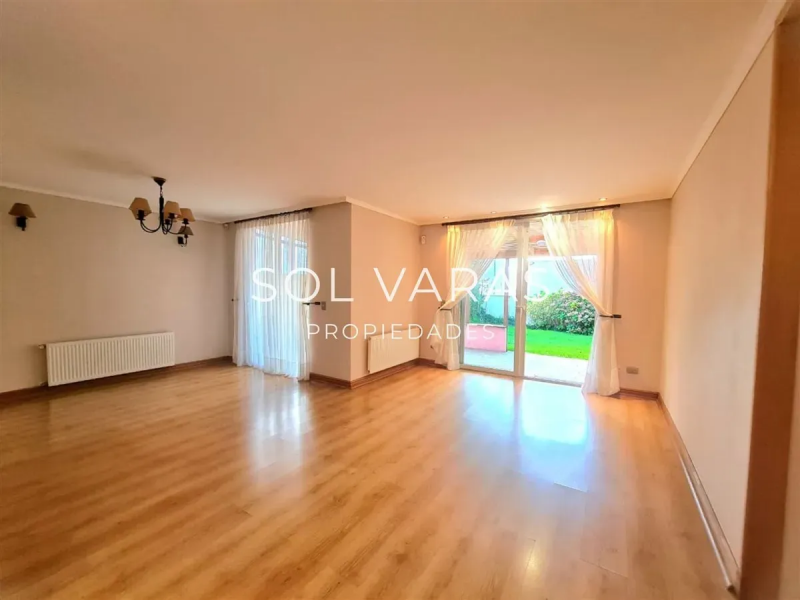 Hermosa Casa en Bosques de Montemar