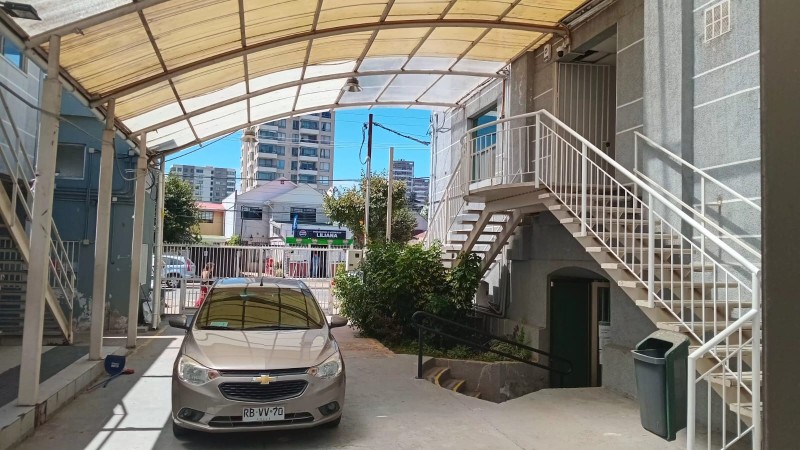 Casa Habitable , Leve Remodelación, en Buen Estado