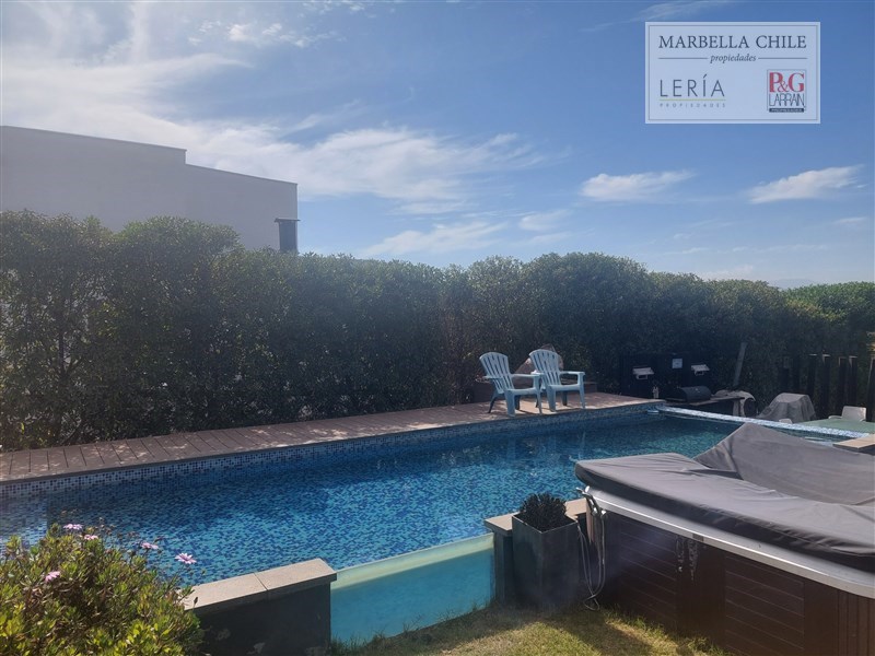 Vende Hermosa Casa en Maitencillo