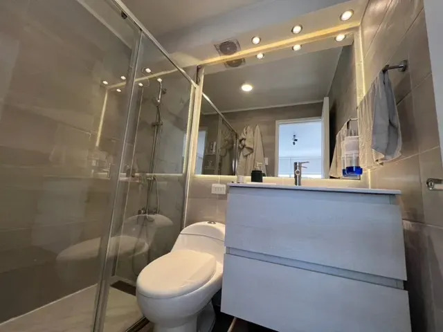 Duplex Remodelado las Condes, San Olav , Moderno