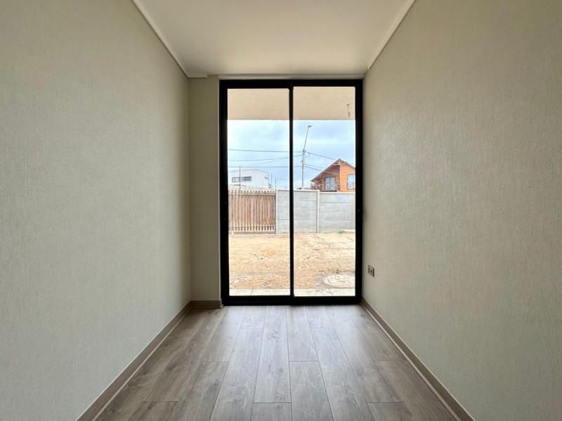 Vende Hermosa y Moderna Casa en los Pinos