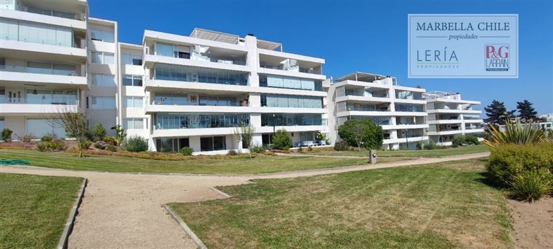 Vende Moderno Departamento en Marbella