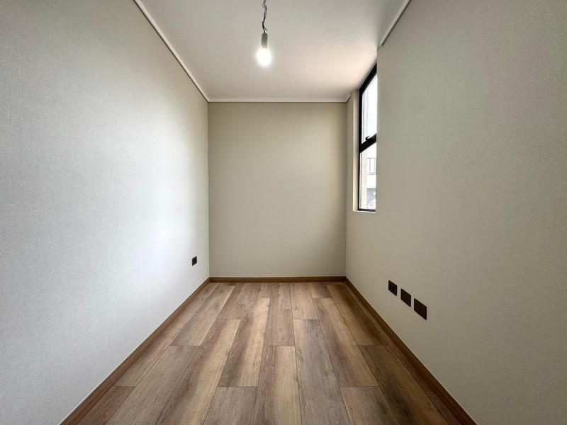 Vende Hermosa y Moderna Casa en los Pinos