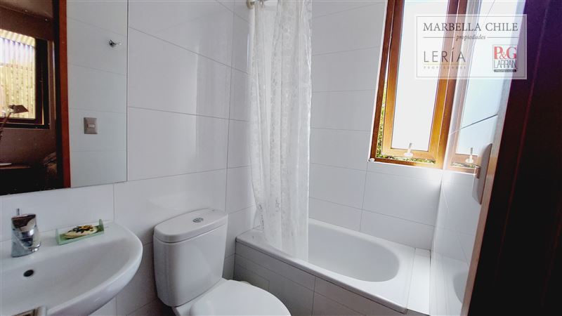 Venta de Moderna Casa en Marbella ,