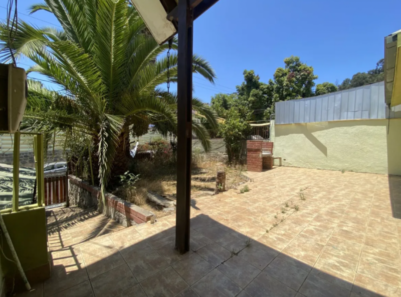 Hermanos Clark , Agua Santa Impecable Casa Remodelada