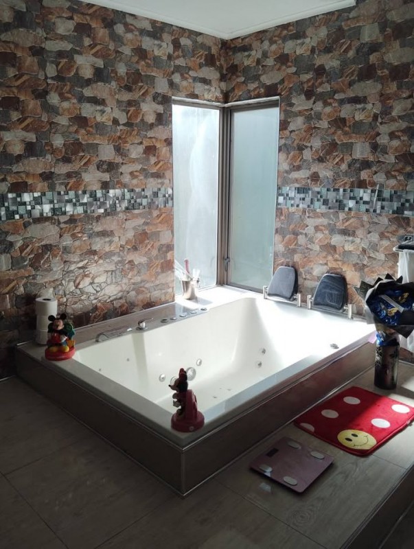 Camino de Nos, San Bernardo, Hermosa.y Moderna Casa