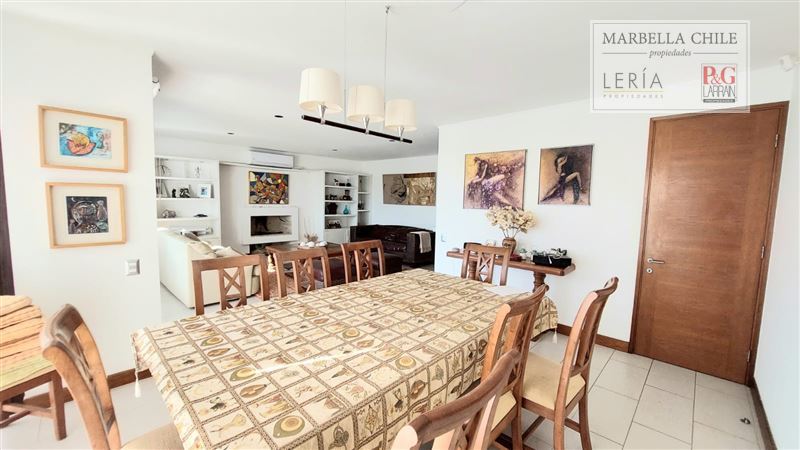 Moderna en Marbella , Impecable