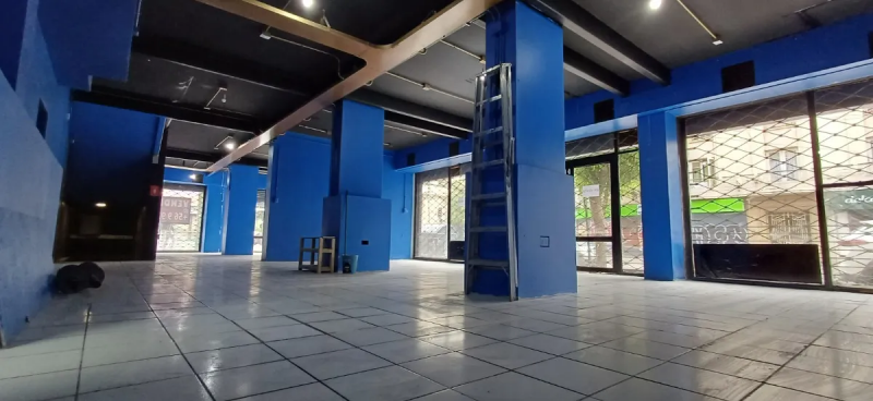 Arriendo Local Comercial Arlegui Esquina Ecuador