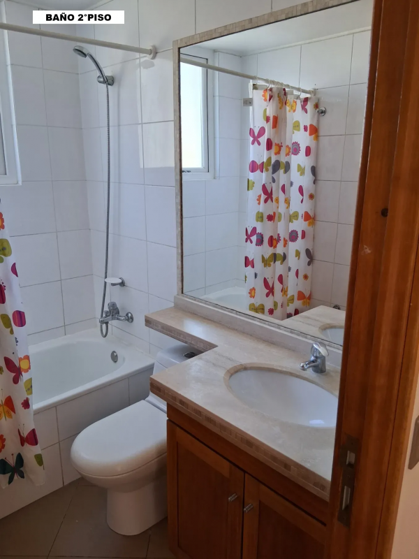 Pinares de Montemar Arriendo Moderna Casa