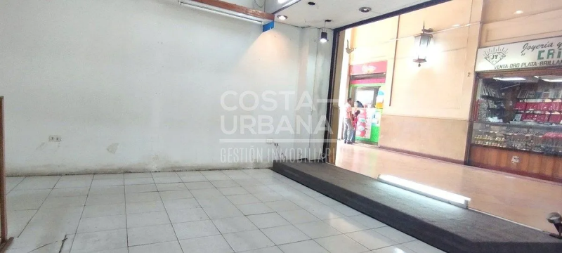 Galeria Qouve, Centrico Local Comercial