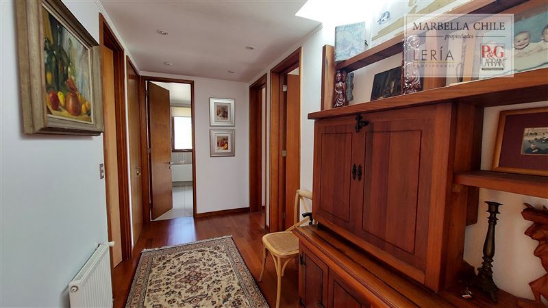 Venta de Moderna Casa en Marbella ,