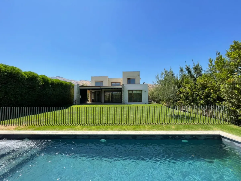 Fotografía de Casa en los Rios, Colina, Hermosa y Moderna Casa