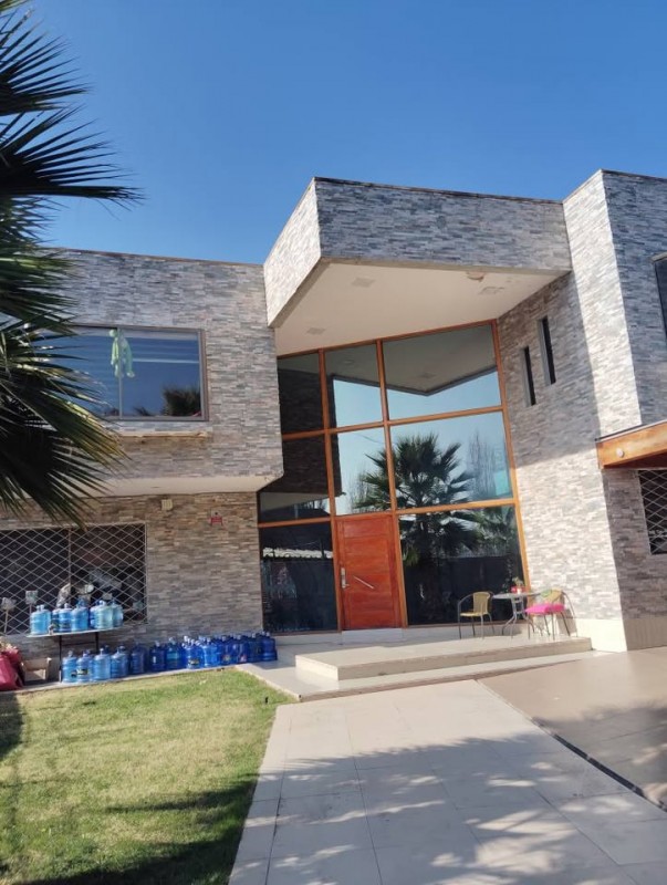 Fotografía de Camino de Nos, San Bernardo, Hermosa.y Moderna Casa