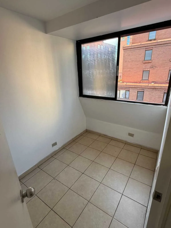 Arriendo en las Condes, Calle Luz,