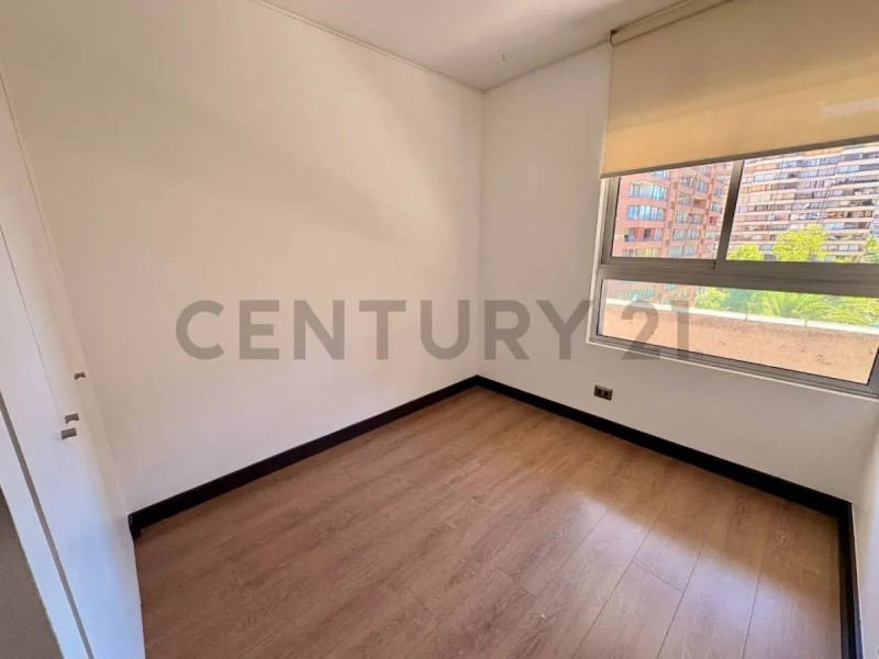 Vender Departamento , las Condes Metro Magallanes