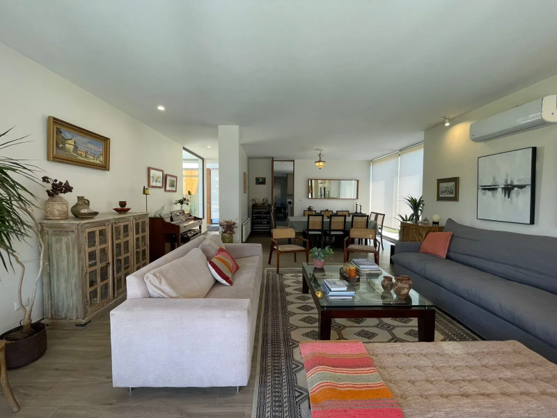Casa en los Rios, Colina Moderna Propiedad