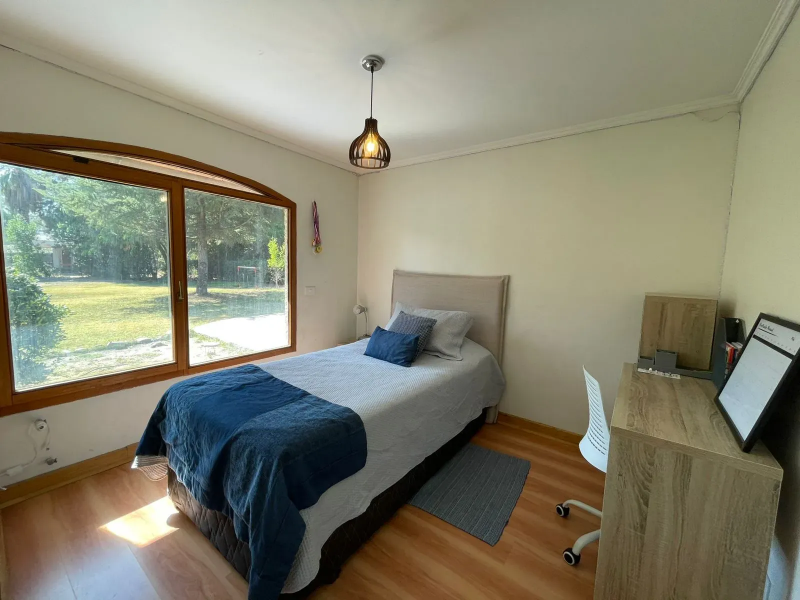 Casa en los Castaños, Dentro de Parcela , Hermosa Propiedad