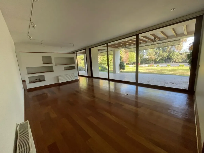 Moderna Casa en Chicureo,