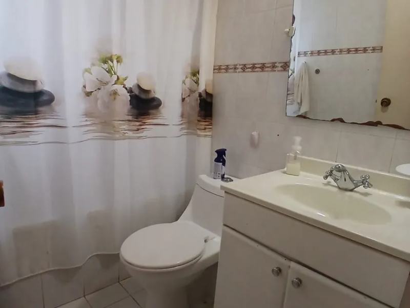 Moderna y Excelente Casa en Chorrillos