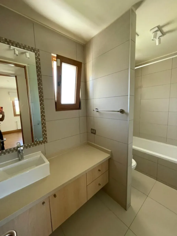 Casa en los Rios, Colina, Hermosa y Moderna Casa