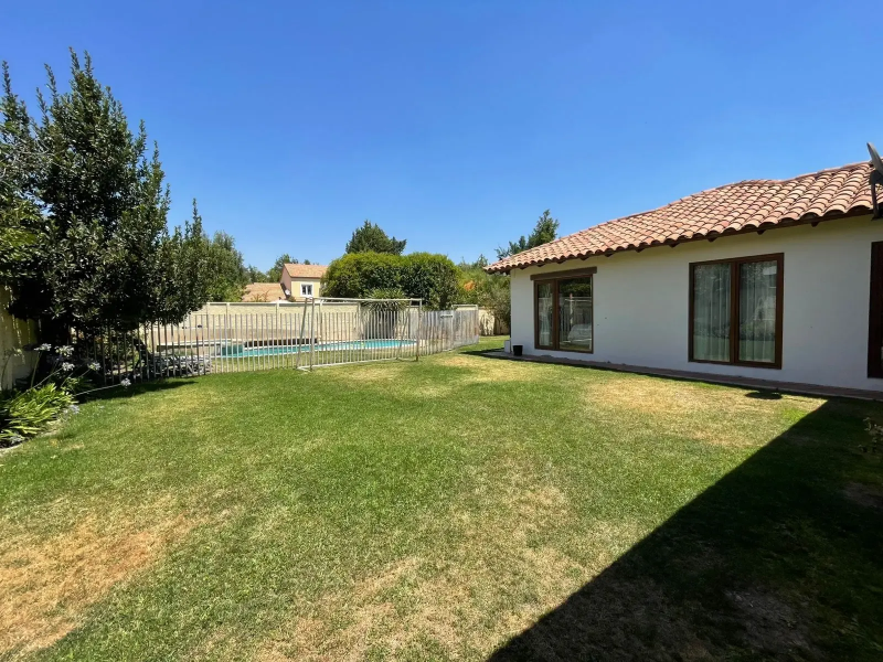 Casa en Chicureo, las Flores