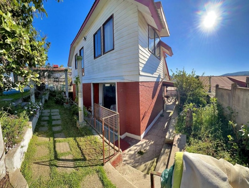 Se Vende Casa en Pleno Centro de Quilpue Paradero 30