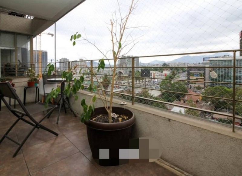 Moderno Departamento en la Reina,