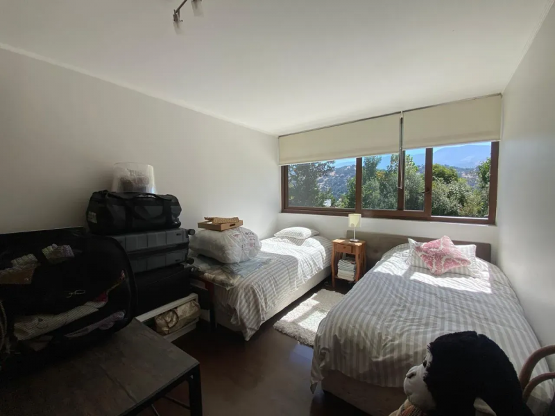 Casa en los Bravos, Lo Barnechea
