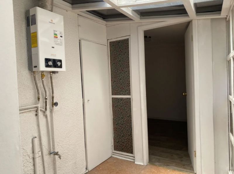 Hermanos Clark , Agua Santa Impecable Casa Remodelada