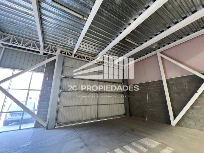 Quilicura, Bodega Excelente Bodega