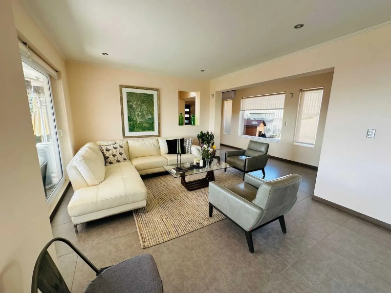 Casa de Lujo en Peña Blanca