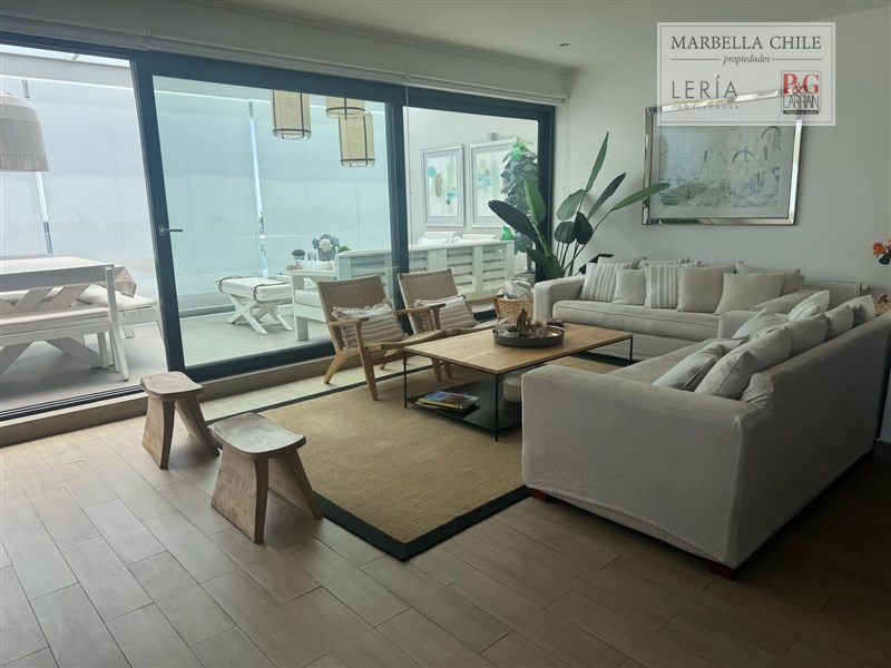 Moderno Departamento en Marbella,