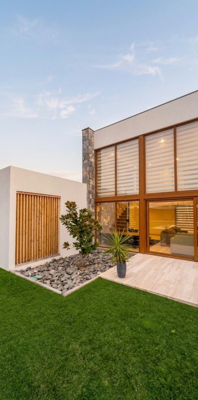 Moderna y Nueva Casa en Chicureo